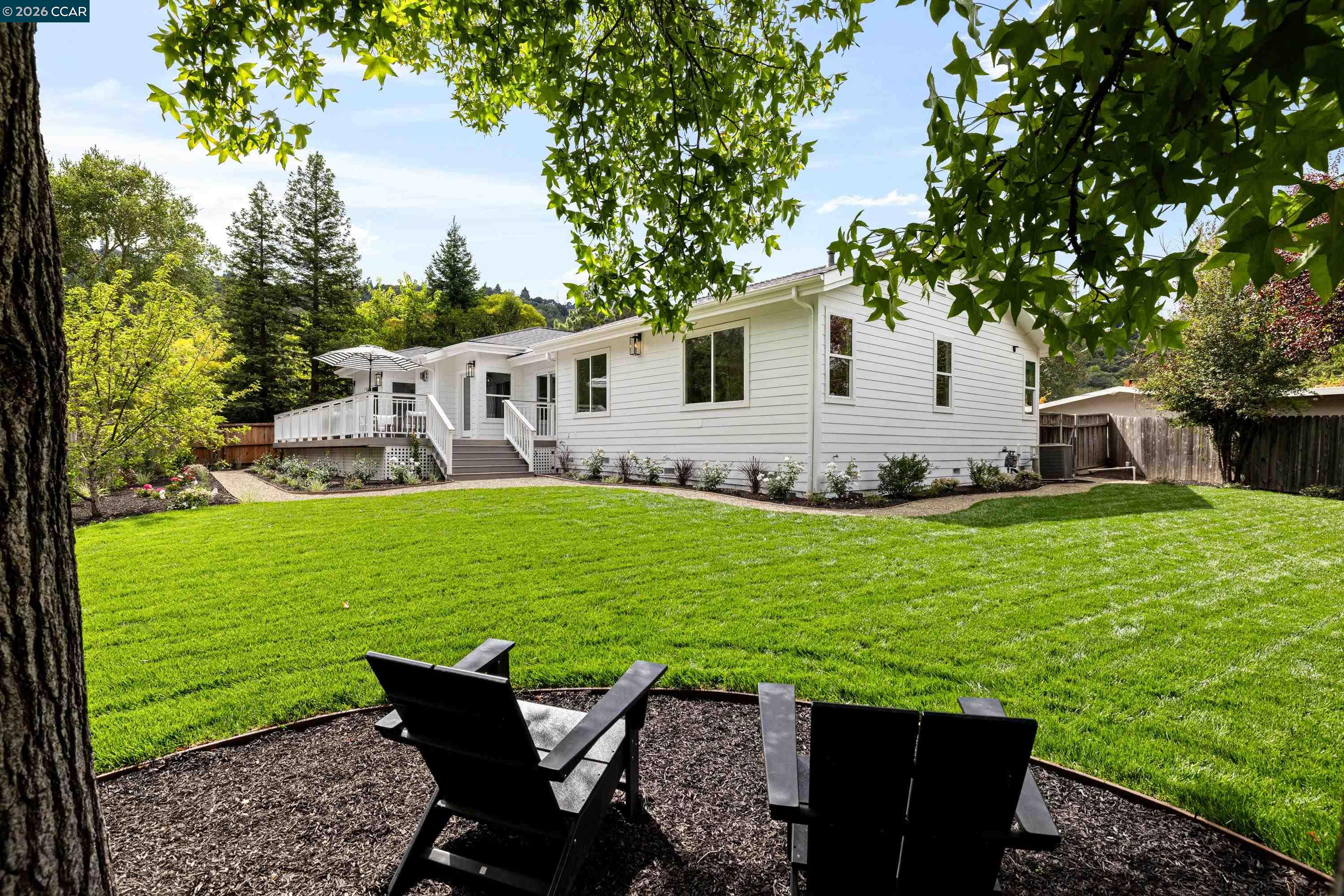 27 Stanton Ave