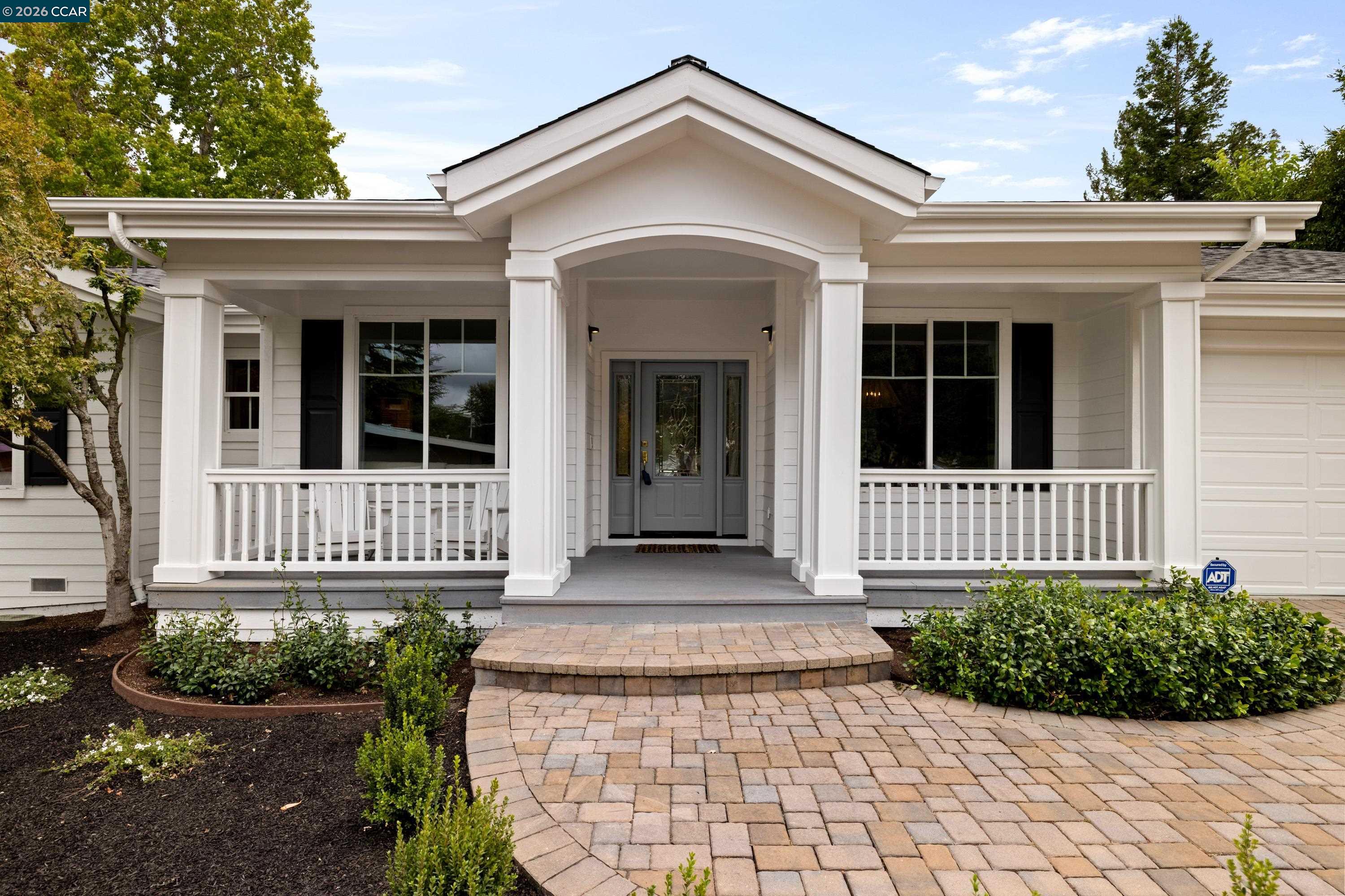 27 Stanton Ave