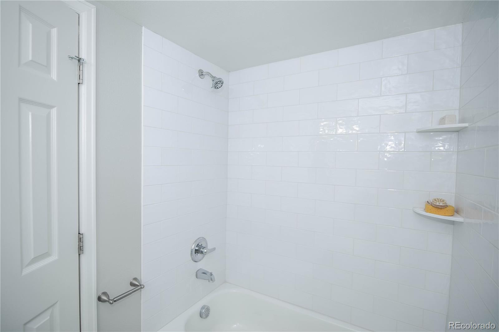 16153 E Alaska Place Unit: 5