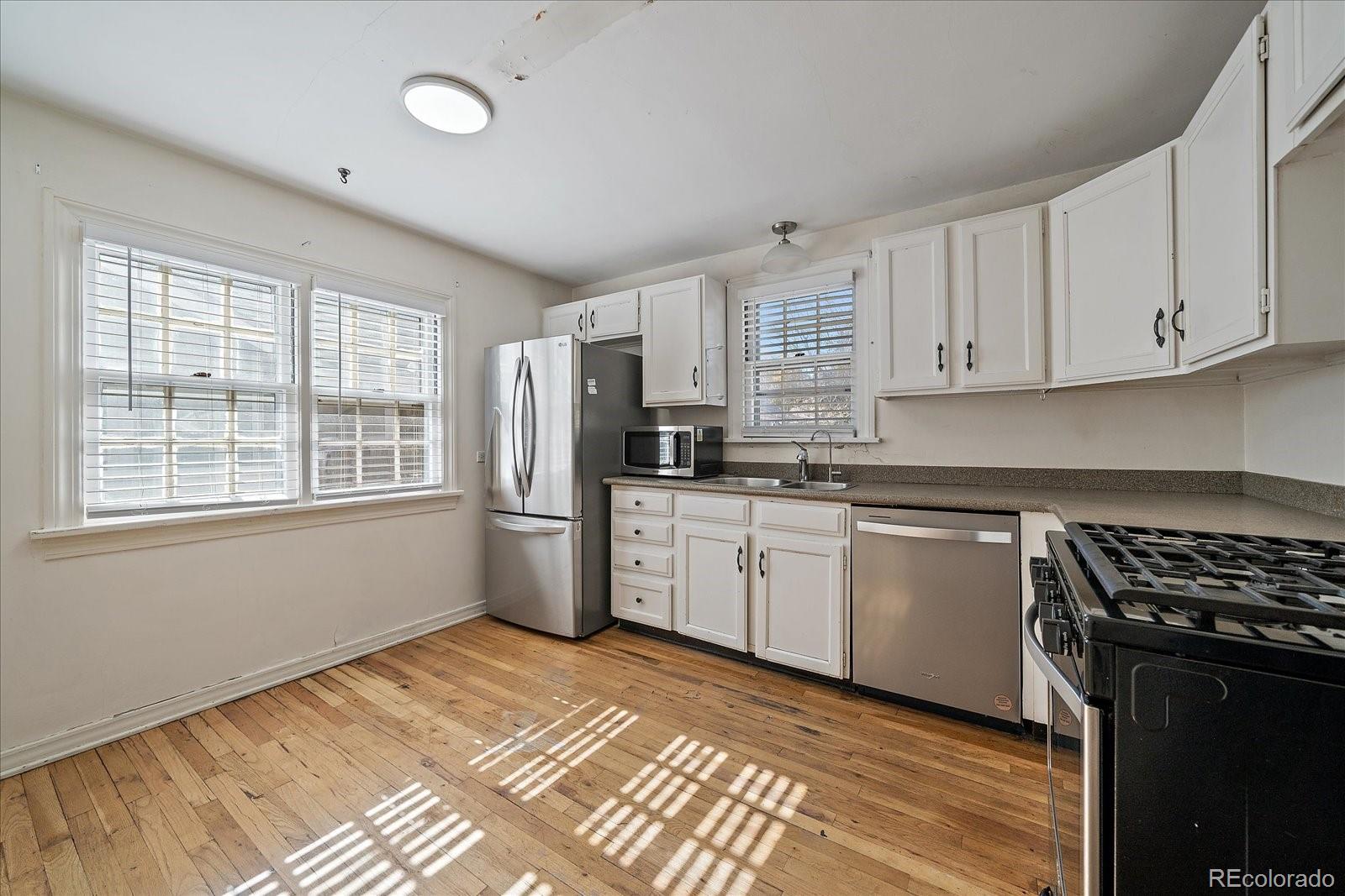 2575 S Lafayette Street