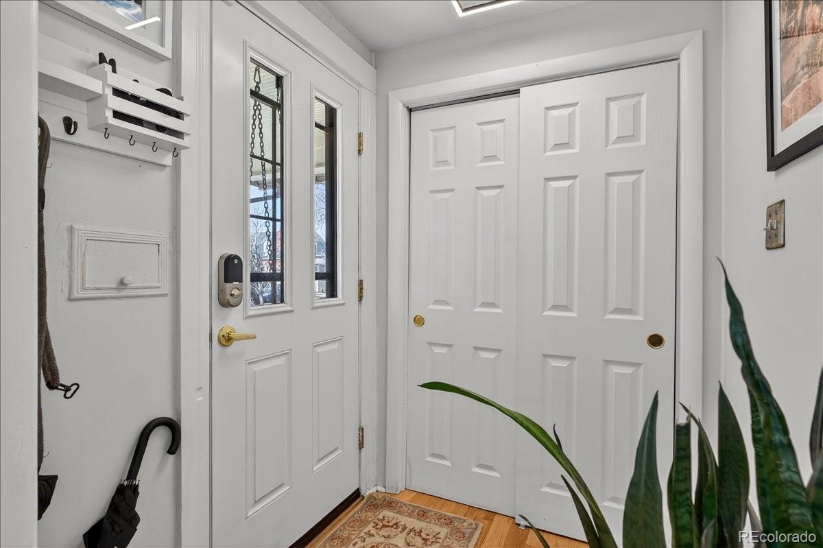 854 S Clarkson Street