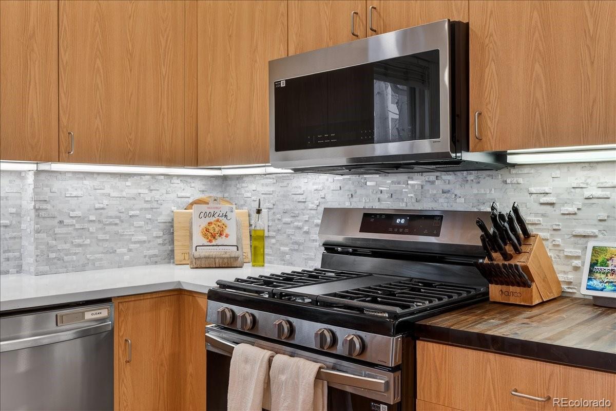 854 S Clarkson Street