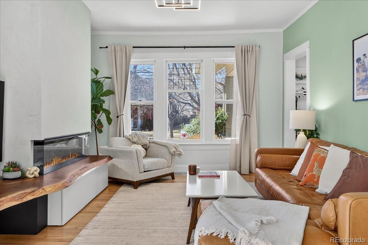 854 S Clarkson Street