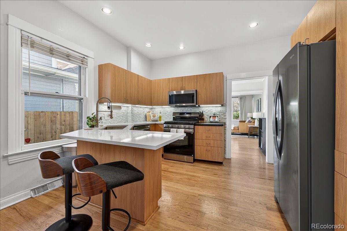 854 S Clarkson Street