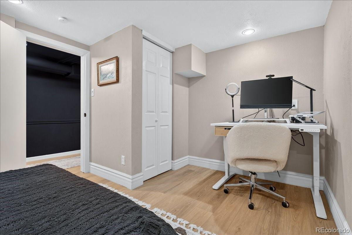 854 S Clarkson Street