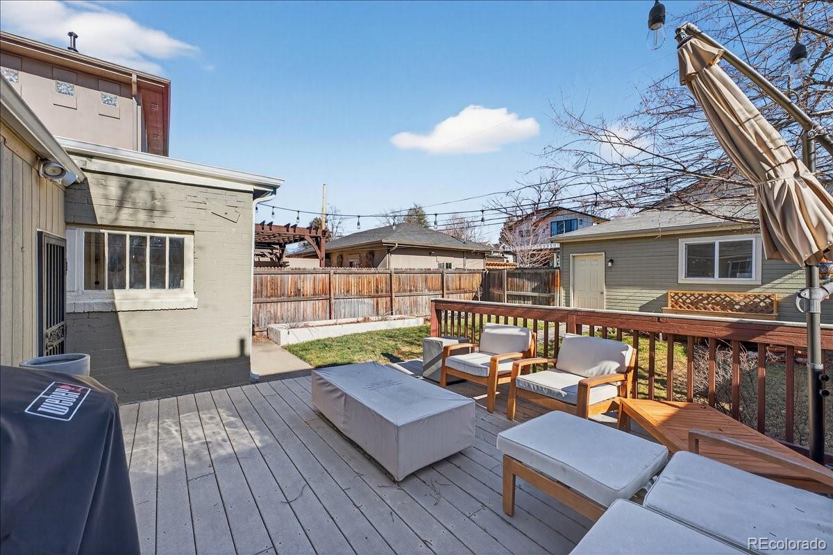 854 S Clarkson Street