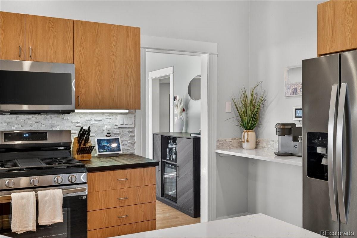 854 S Clarkson Street