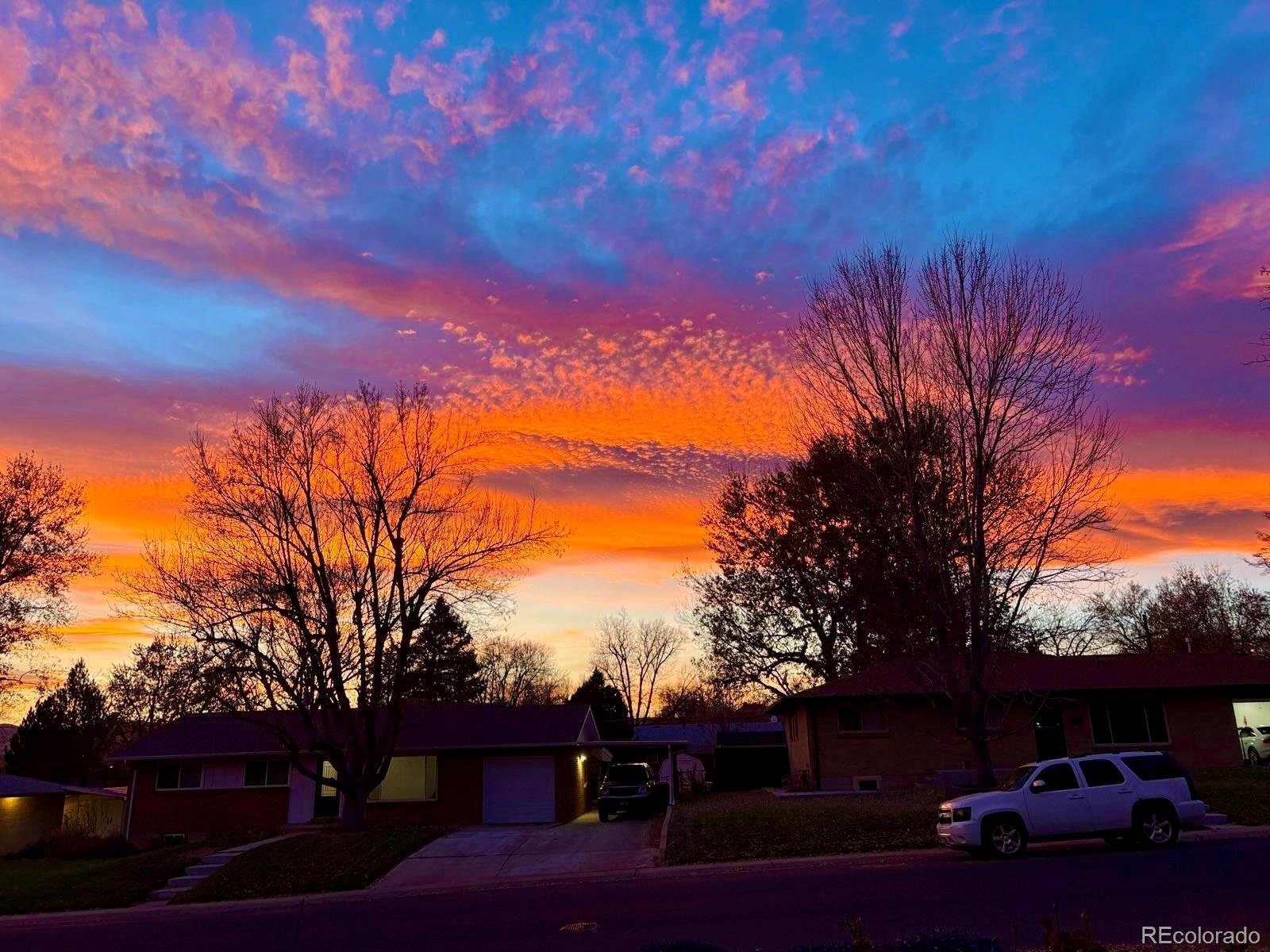 2862 S Zenobia Street