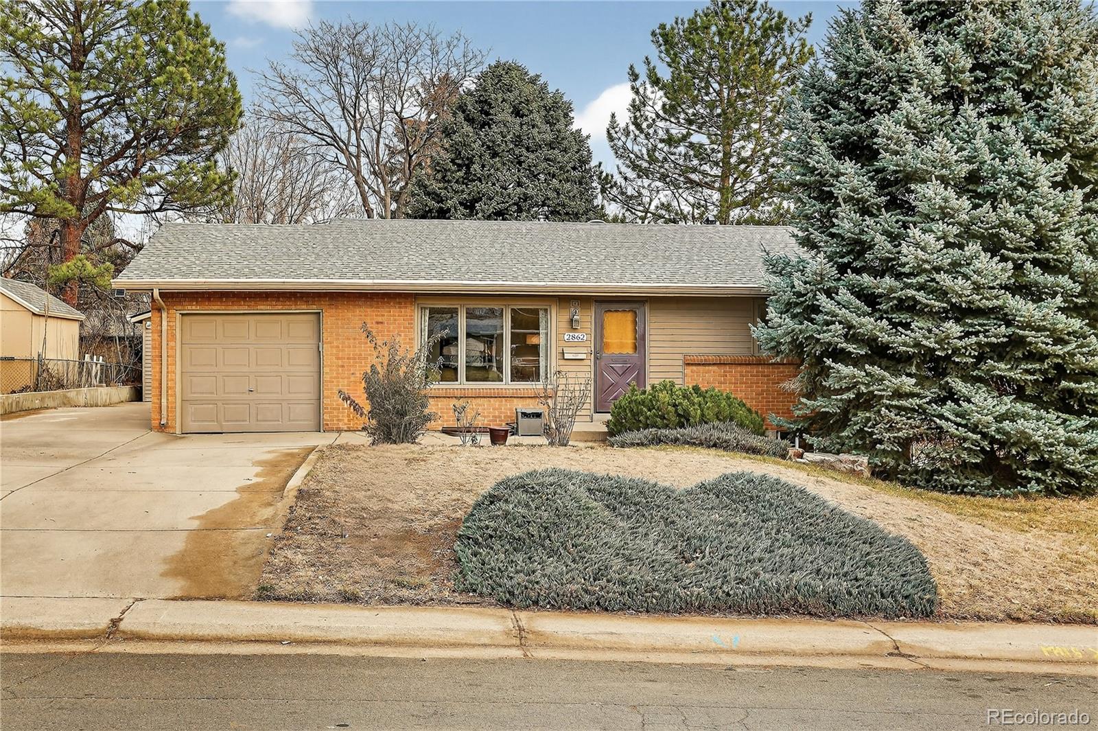 2862 S Zenobia Street