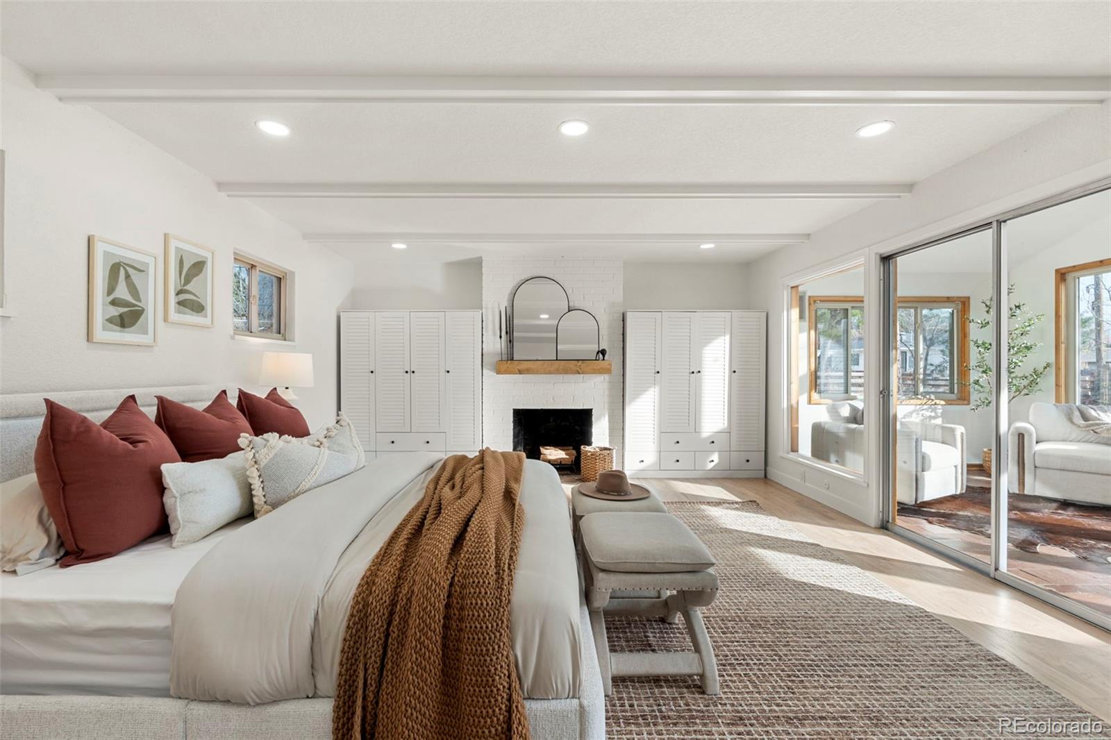 2660 S Dahlia Street