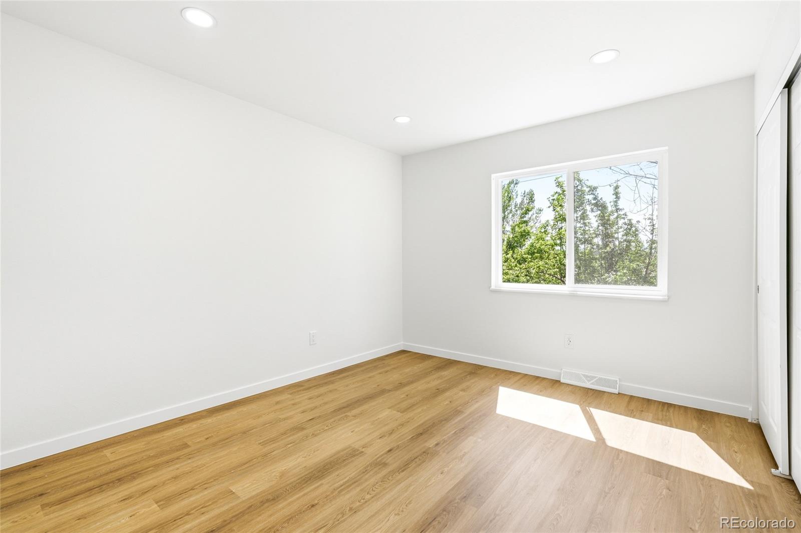 3057 S Rosemary Street