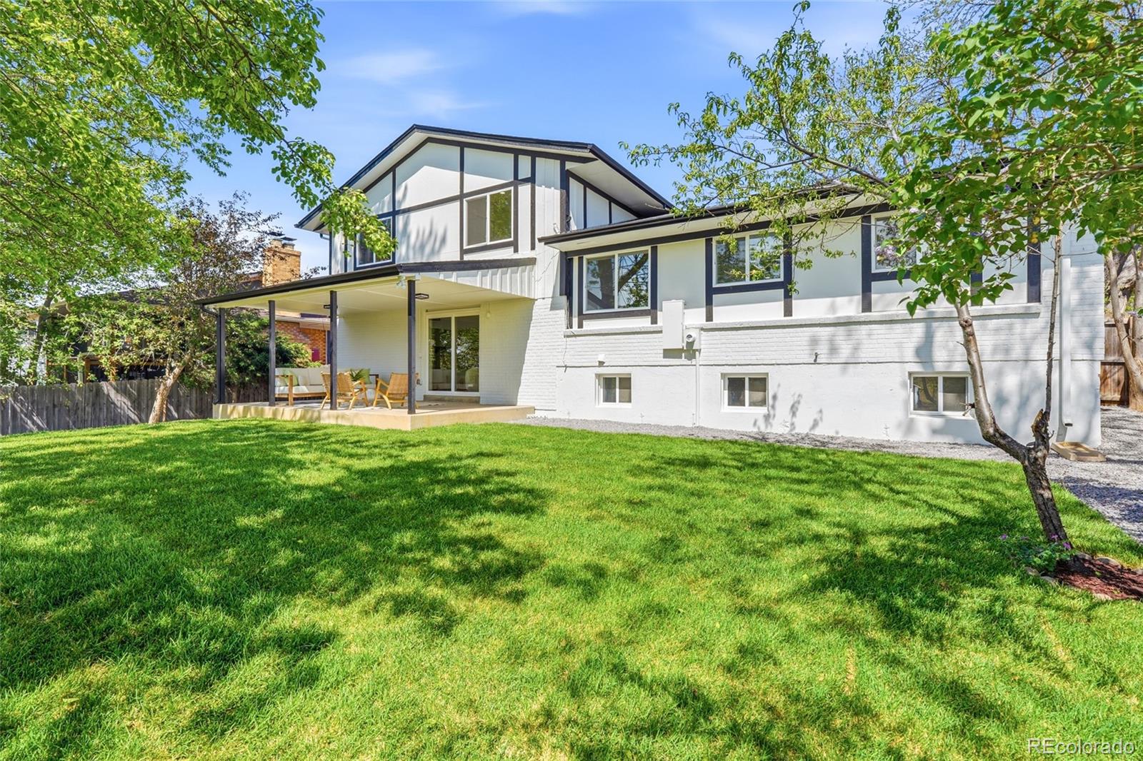 3057 S Rosemary Street