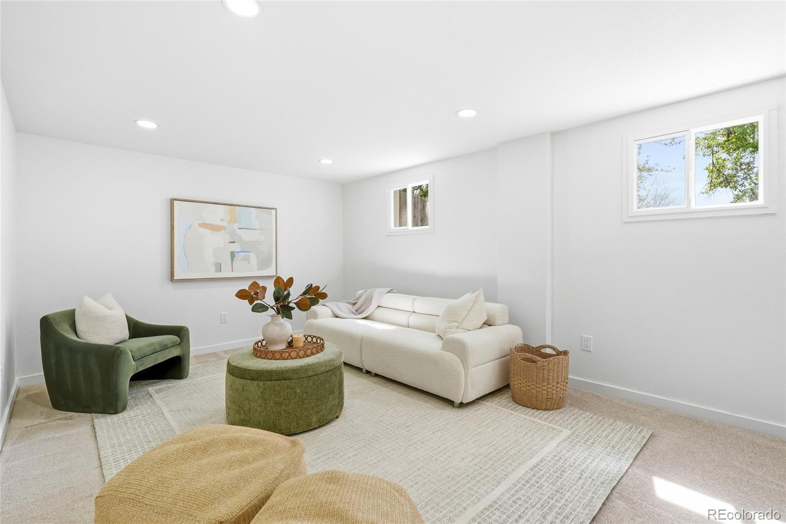 3057 S Rosemary Street