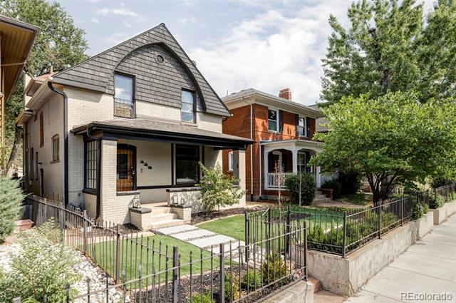 142 N Logan Street