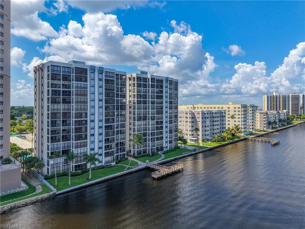 1901 Clifford ST 1003