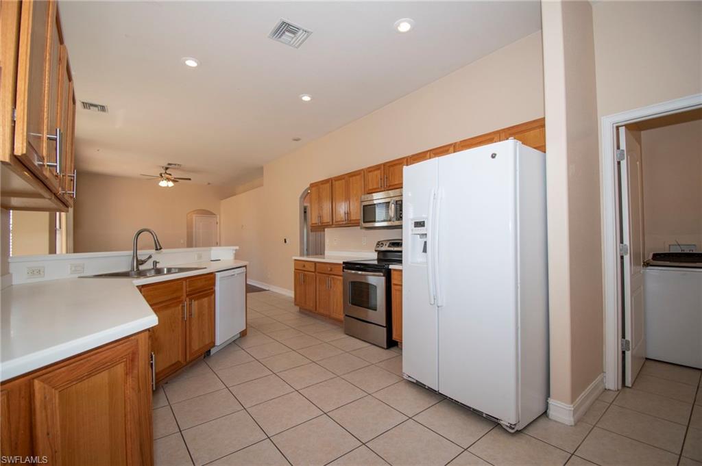 2004 Viscaya PKWY