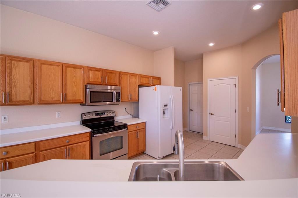 2004 Viscaya PKWY