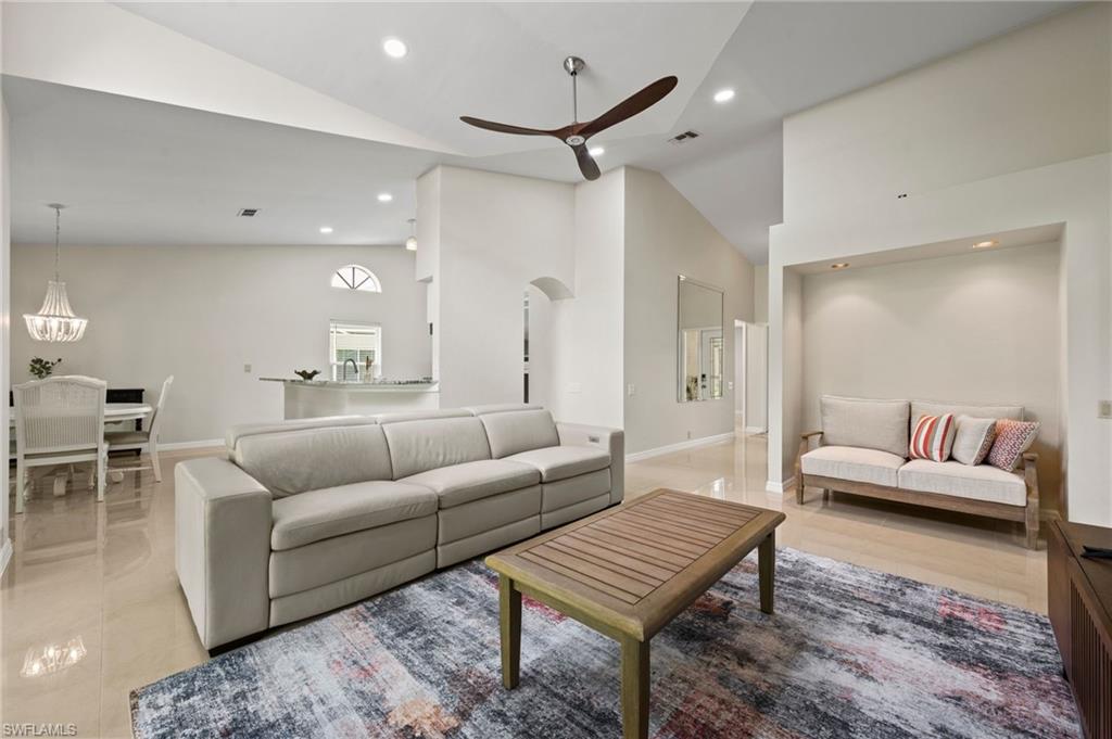 13237 Greywood CIR