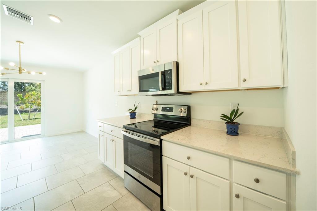 3843 Treasure Oak WAY