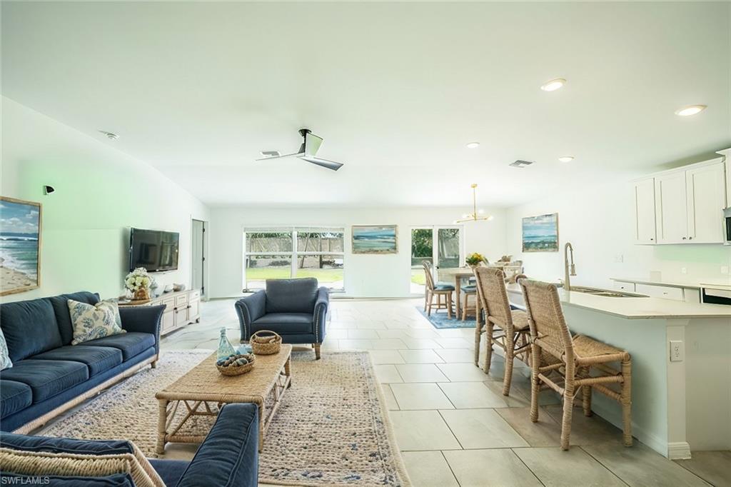 3843 Treasure Oak WAY