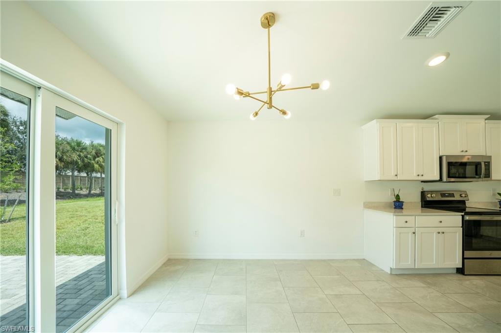 3843 Treasure Oak WAY