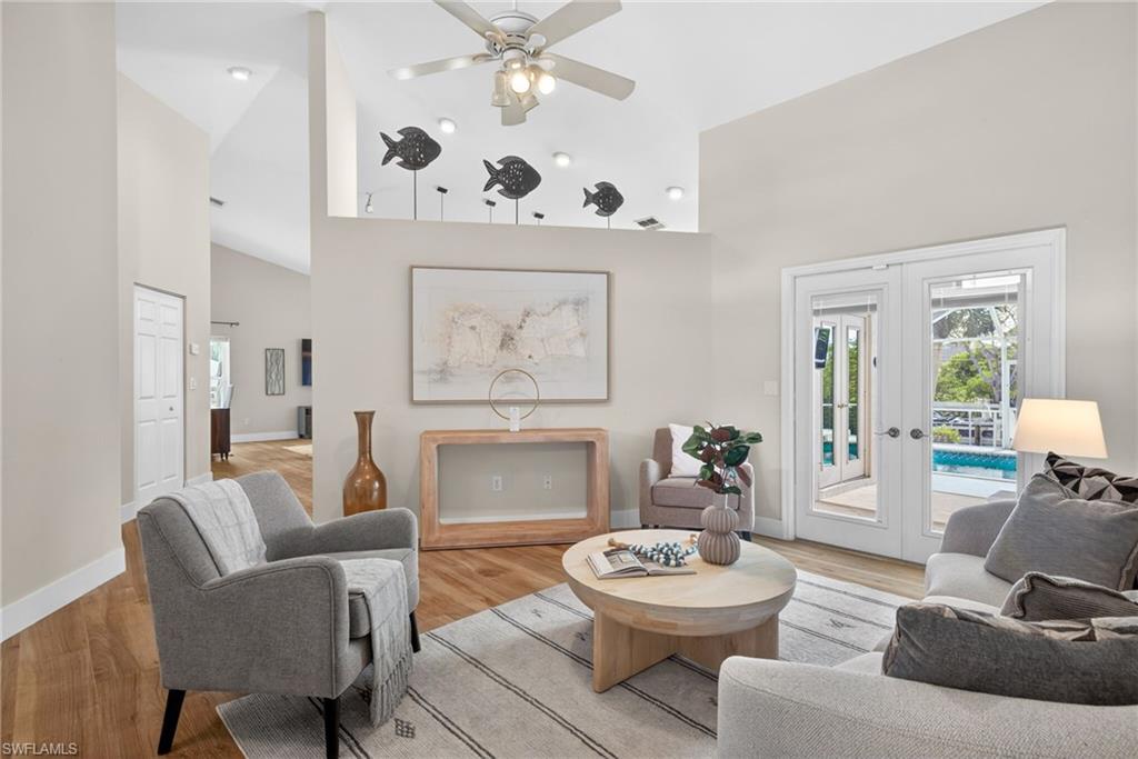 6075 Island Park CT