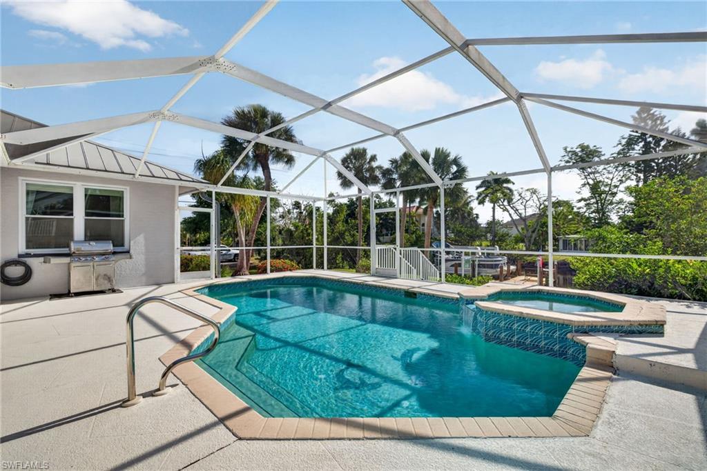 6075 Island Park CT
