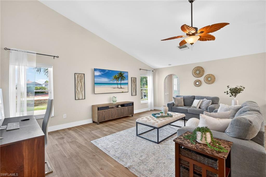 6075 Island Park CT