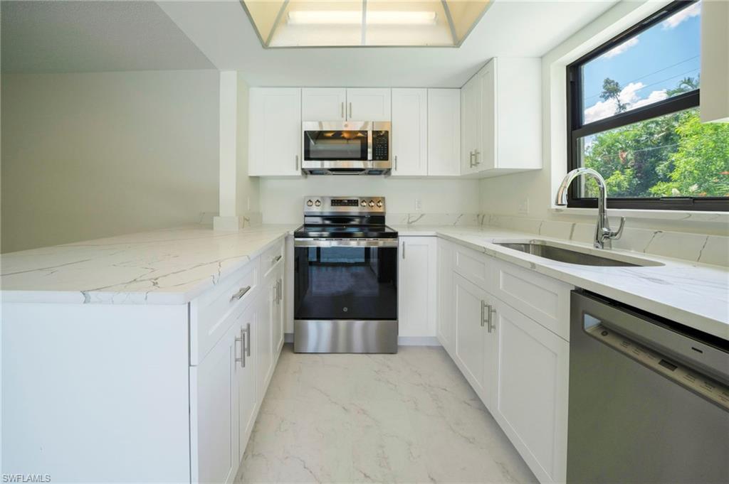 17455 Overhill DR Unit: E
