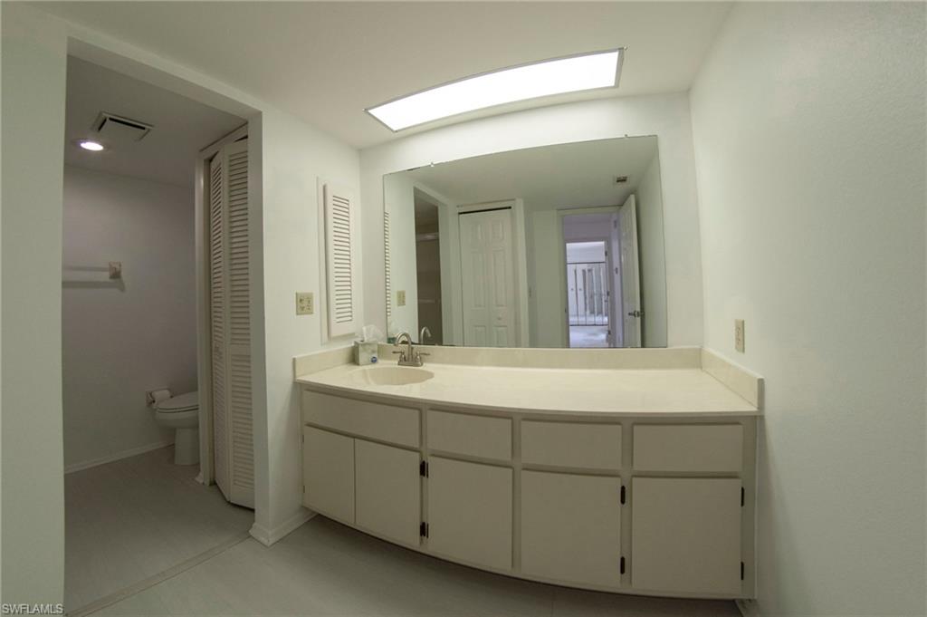 17455 Overhill DR Unit: E