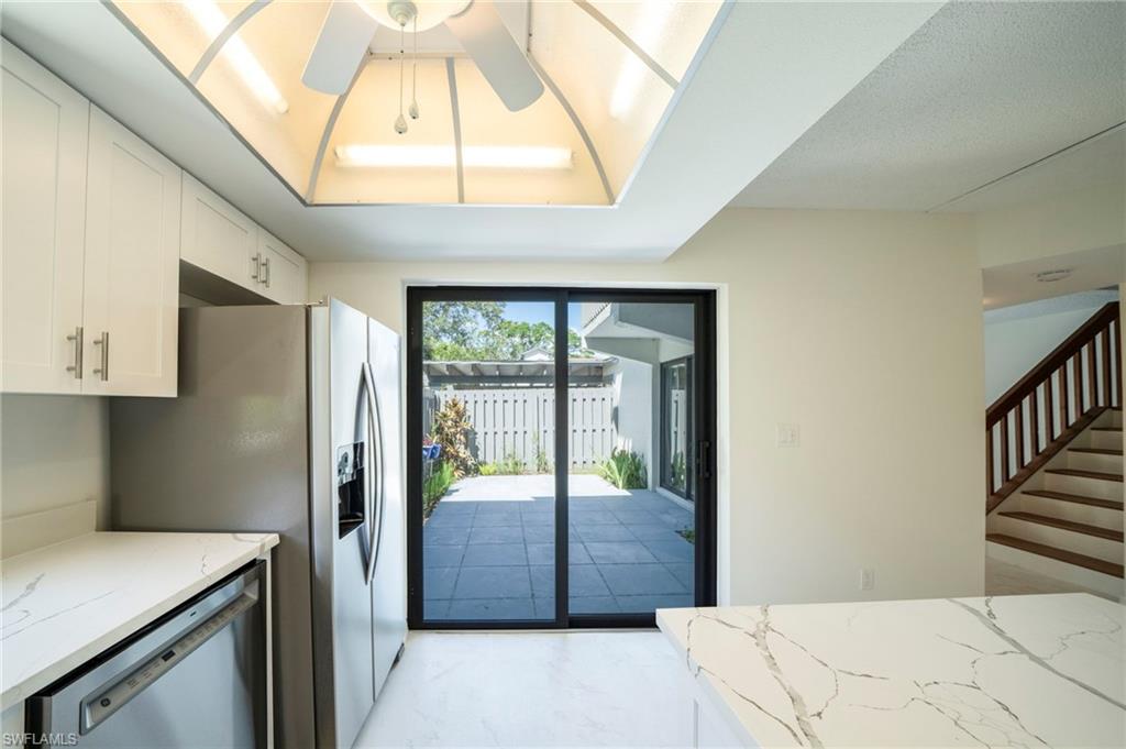 17455 Overhill DR Unit: E
