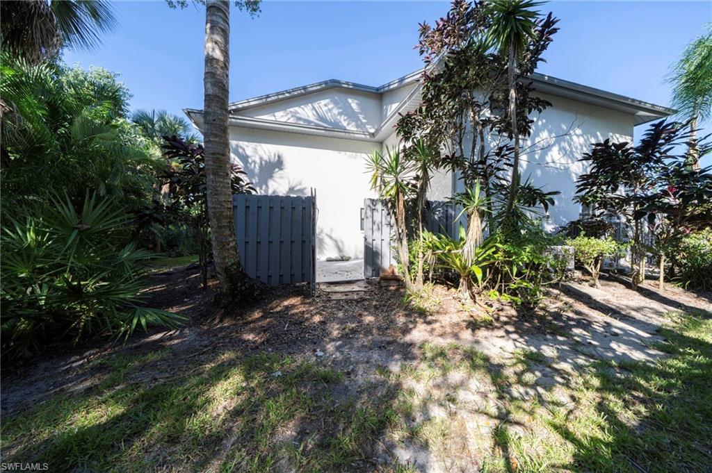 17456 Woodland TRCE # B