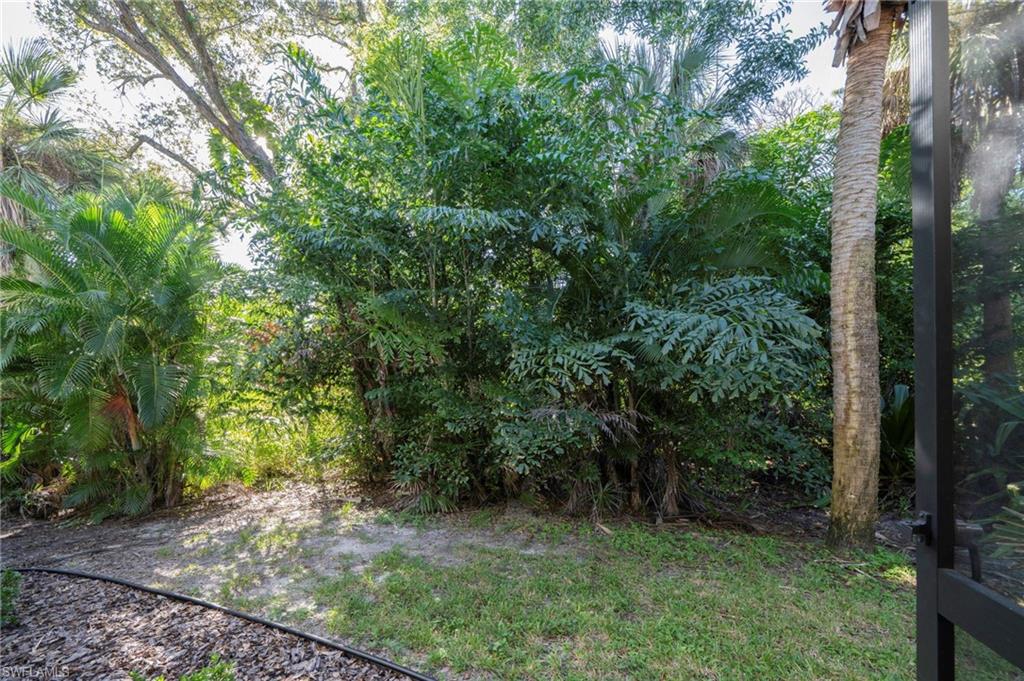 17456 Woodland TRCE # B