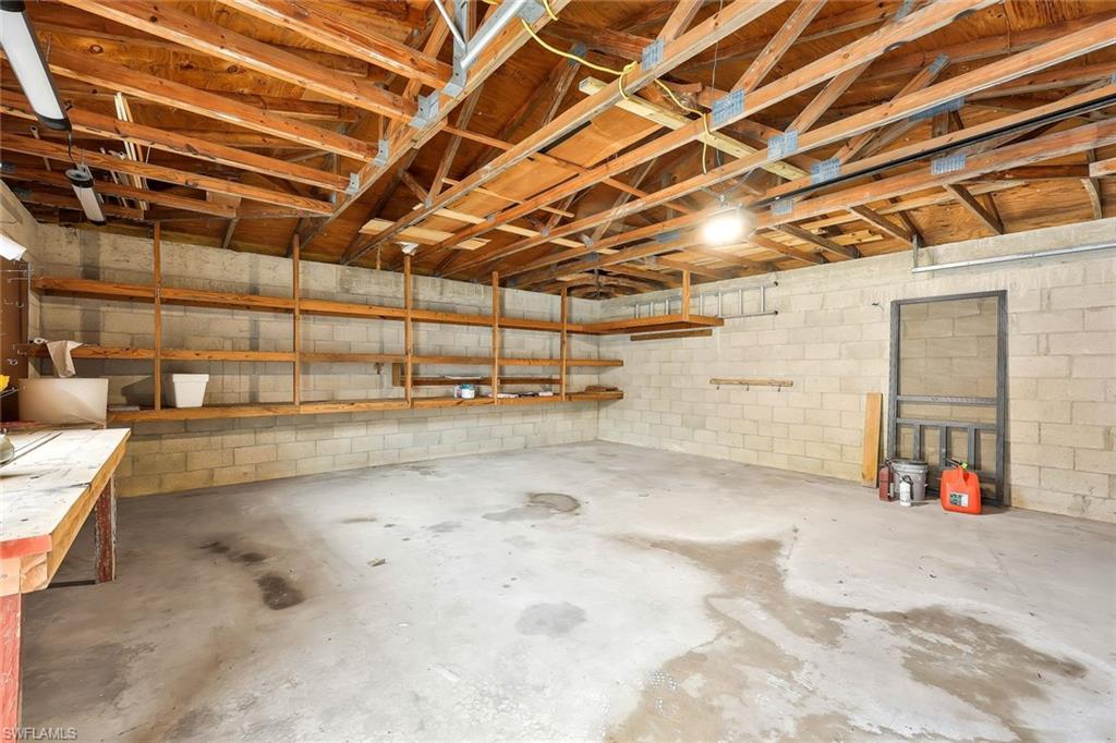 6204 Island Park CT