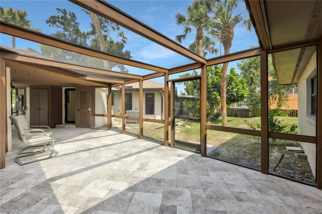 6204 Island Park CT
