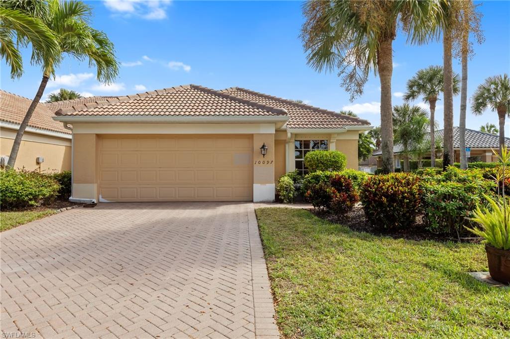 10097 Colonial Country Club BLVD