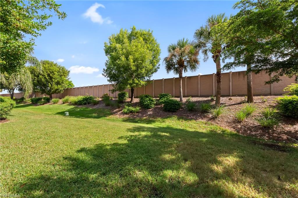 10097 Colonial Country Club BLVD