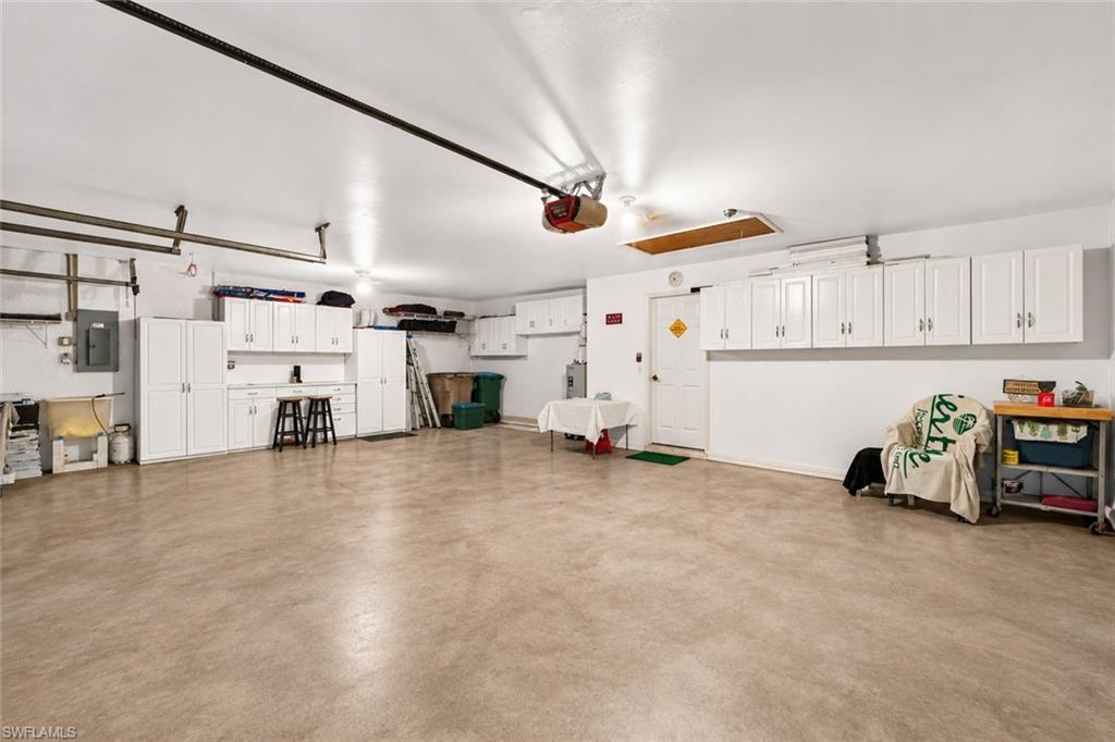 2703 Juanita PL