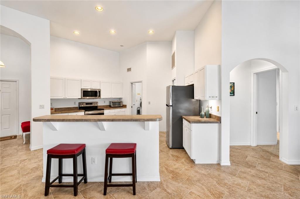 2703 Juanita PL