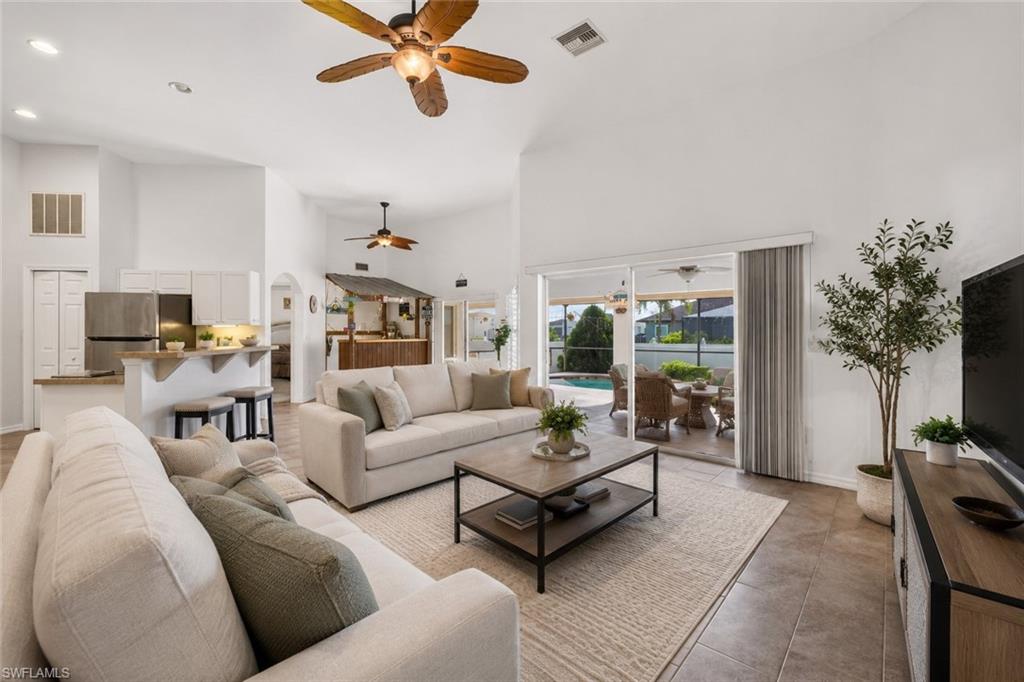 2703 Juanita PL