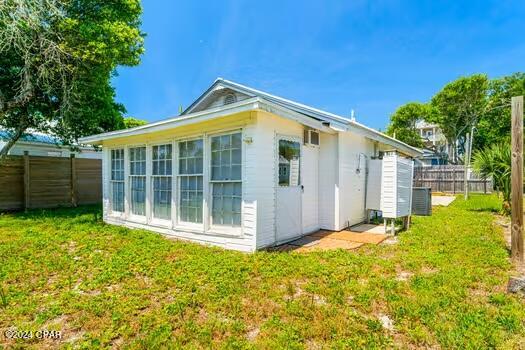 208 3rd Street 1/2
