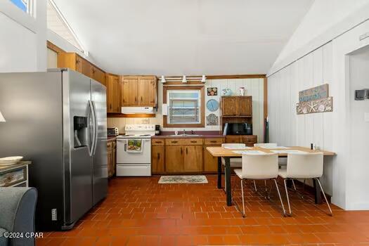 208 3rd Street 1/2