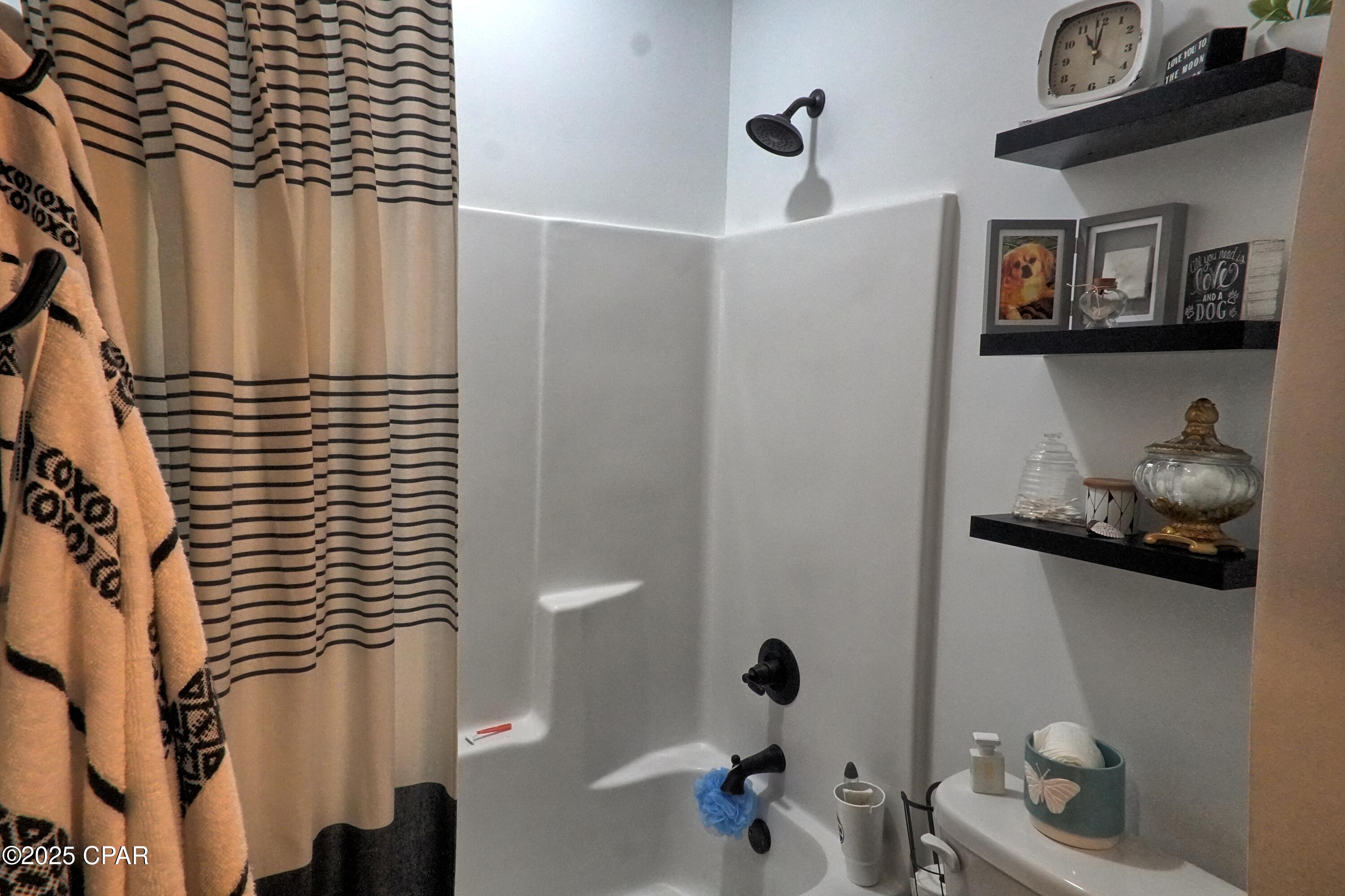 908 N Caryville Road