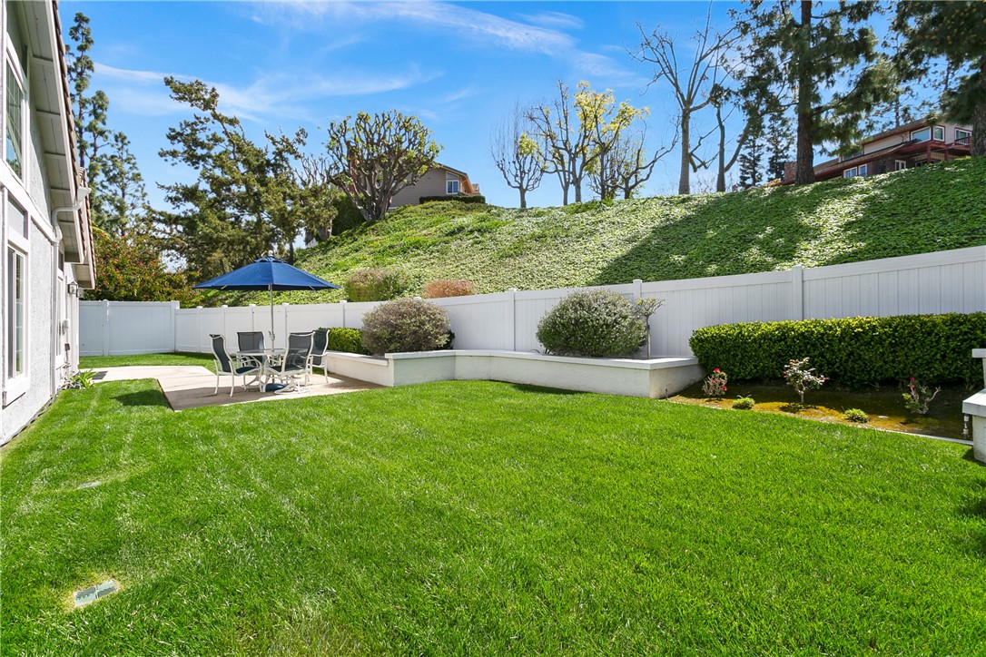 5831 E Trapper Trail 27