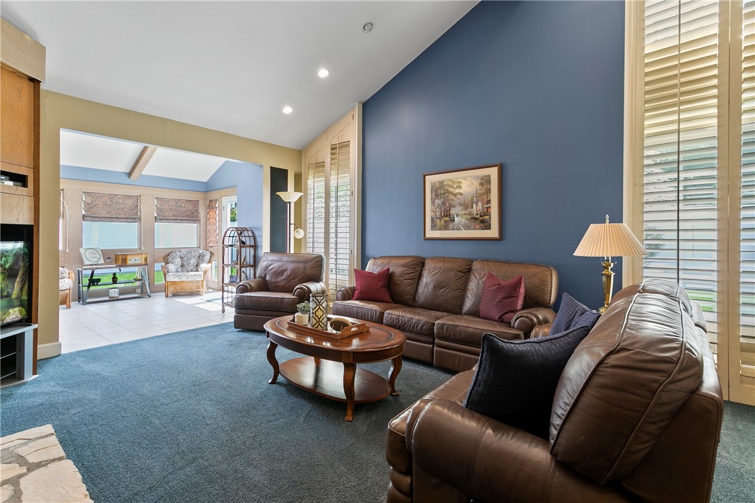 5831 E Trapper Trail 27