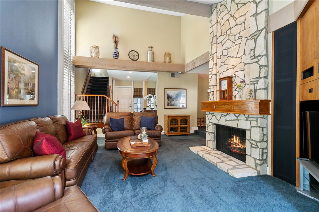 5831 E Trapper Trail 27