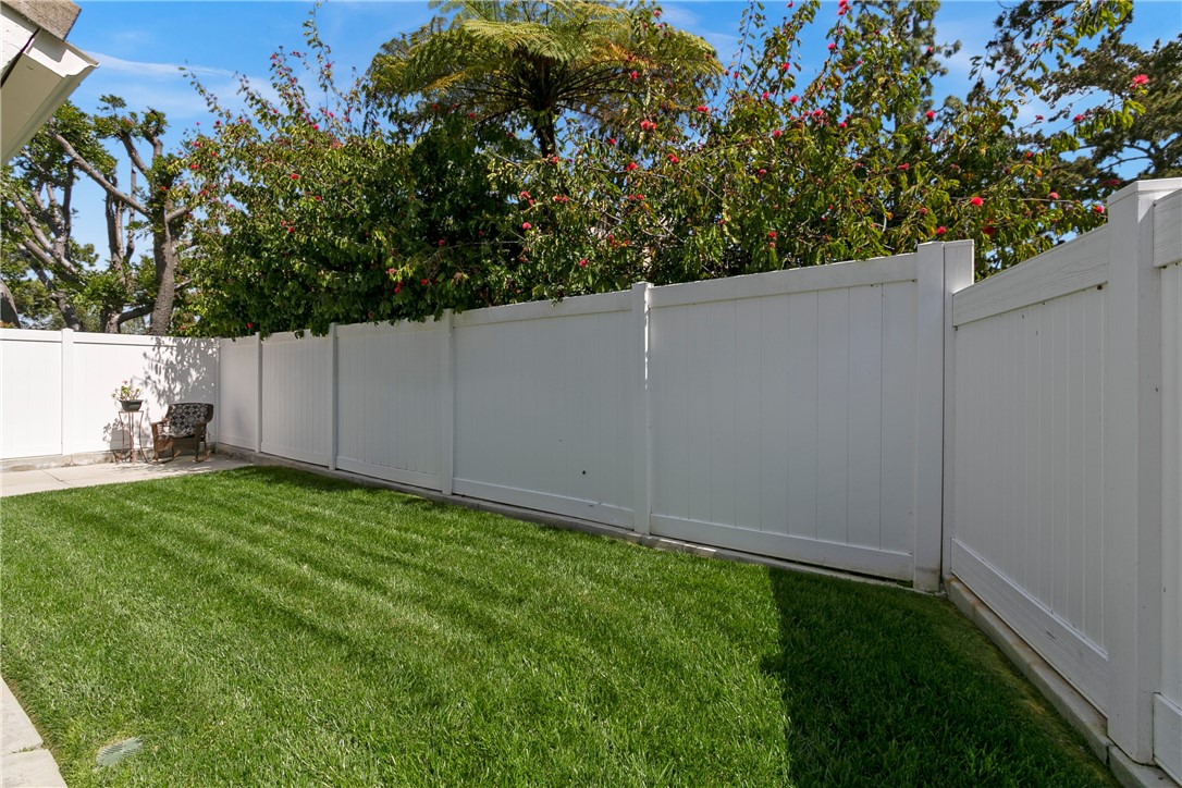 5831 E Trapper Trail 27