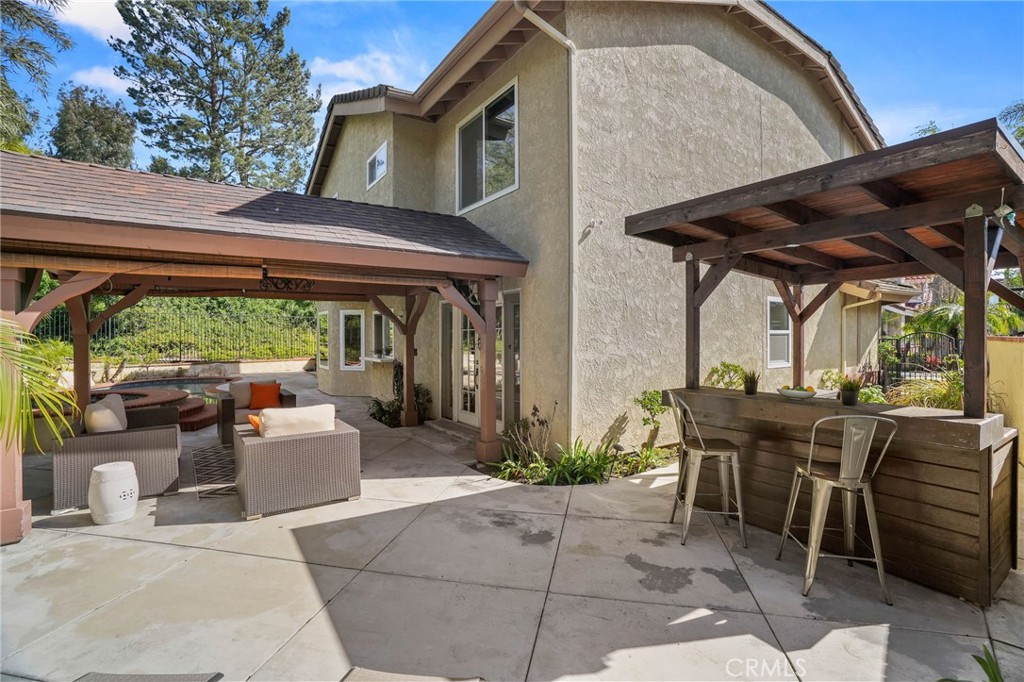 3807 E Ridgeway Road