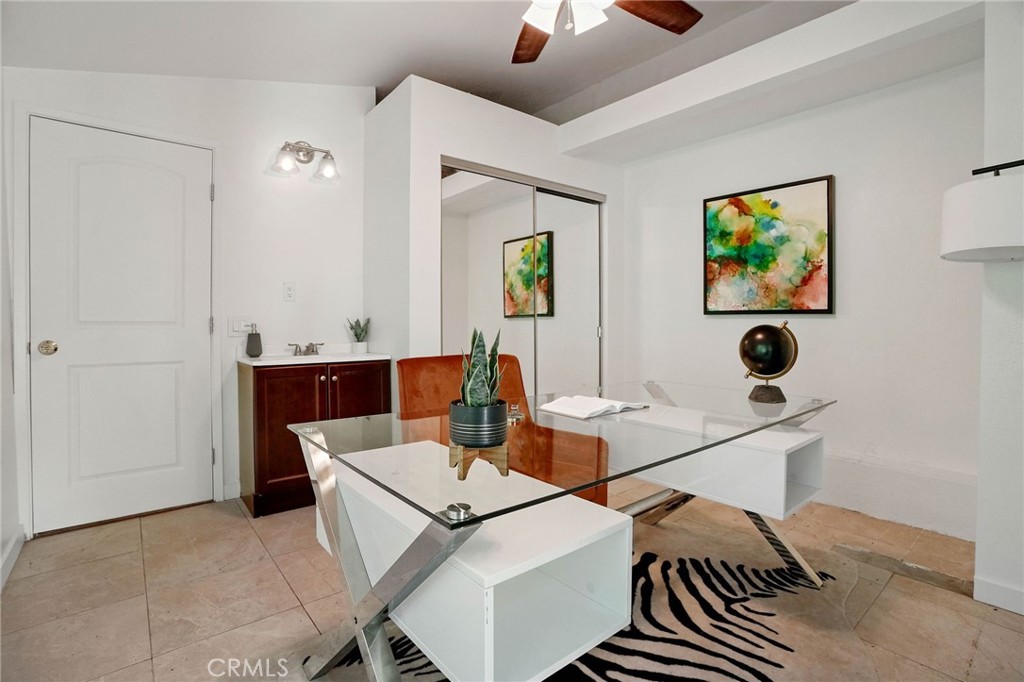 3807 E Ridgeway Road