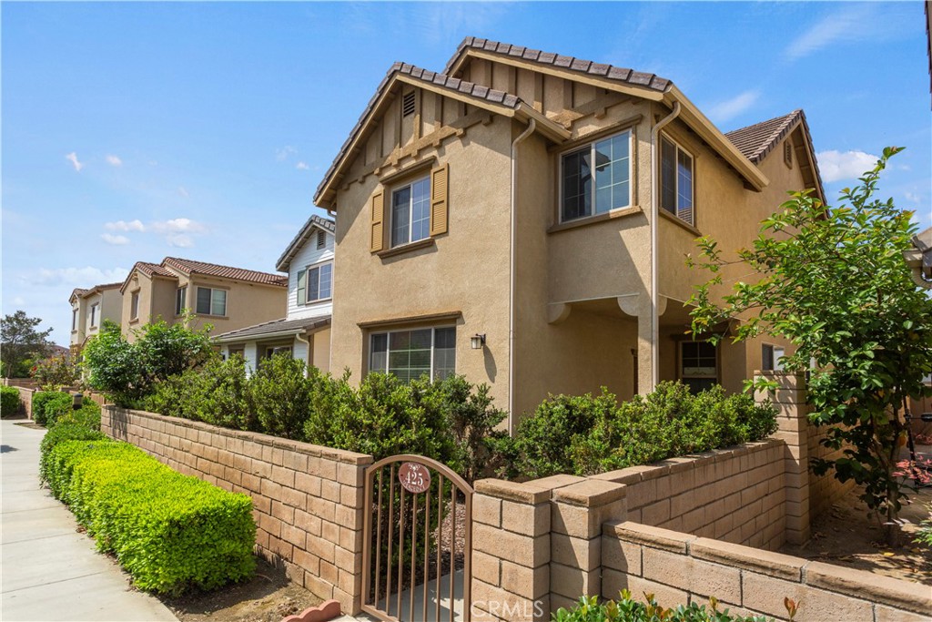 425 Merced Court